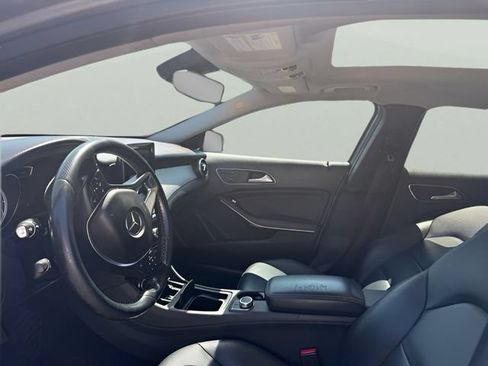 Used 2015 Mercedes-Benz GLA 250 4MATIC image 14