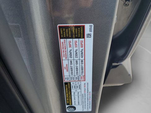 Used 2023 Nissan Rogue S image 31