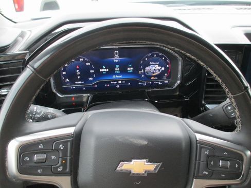 Used 2024 Chevrolet Silverado 3500 LT w/ Convenience Package image 25