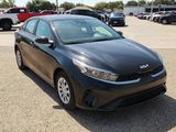 Used 2022 Kia Forte Sedan image 4