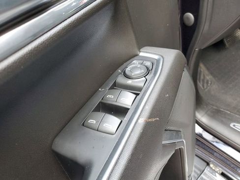 Used 2023 GMC Sierra 1500 SLE image 17