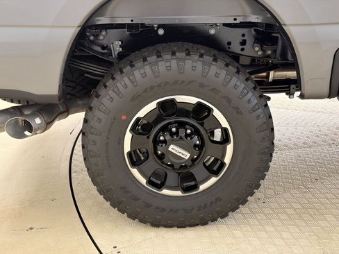 New 2026 Ford F250 Lariat w/ Tremor Off-Road Package AWD/4WD image 13