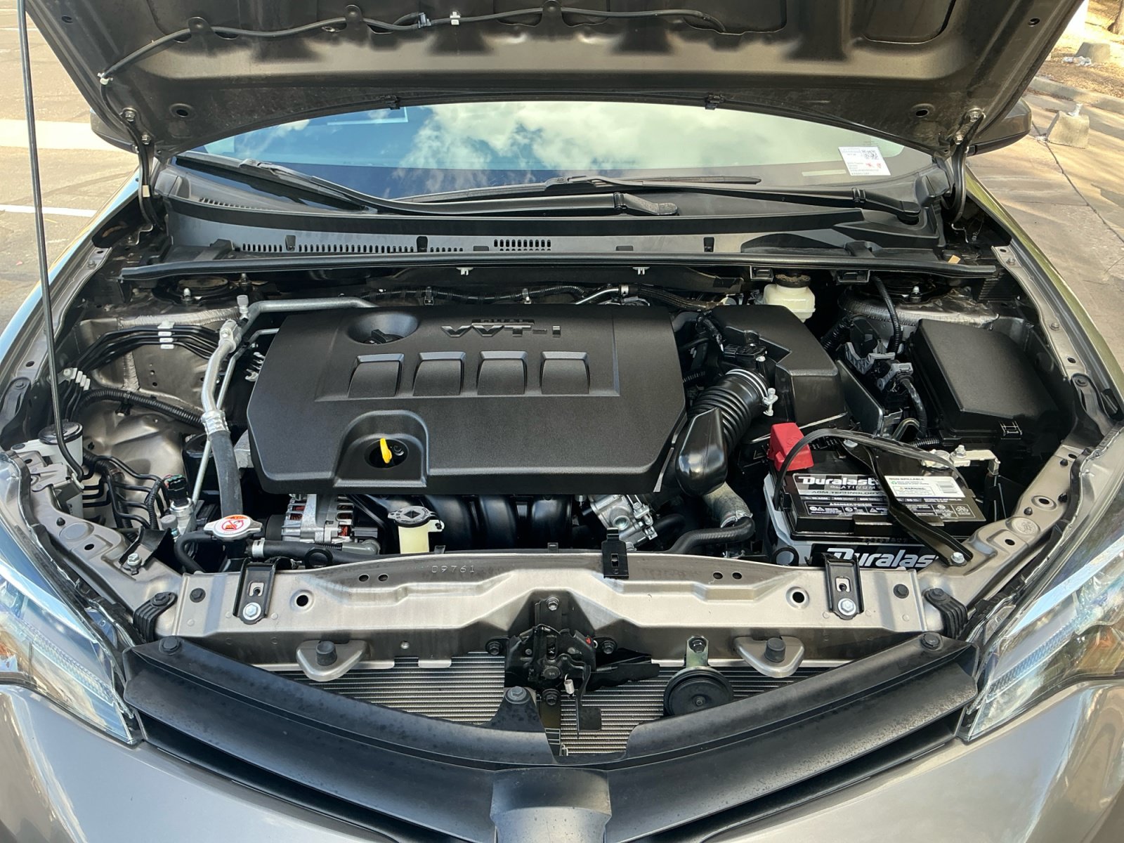 Used 2019 Toyota Corolla LE w/ Carpet Mat Package (TMS) FWD image 21
