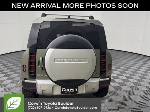 Used 2022 Land Rover Defender 90 S AWD/4WD image 6