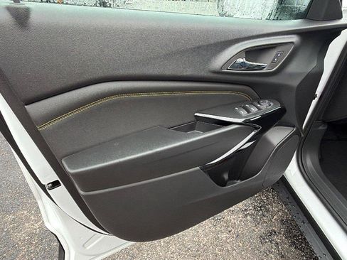 New 2026 Chevrolet Trax LT w/ Driver Confidence Package FWD image 14