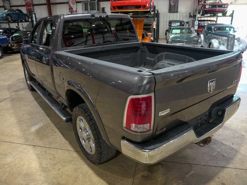 Used 2016 RAM 3500 Laramie AWD/4WD image 16