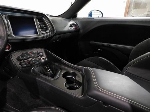 Used 2020 Dodge Challenger SRT Hellcat w/ Plus Package image 82