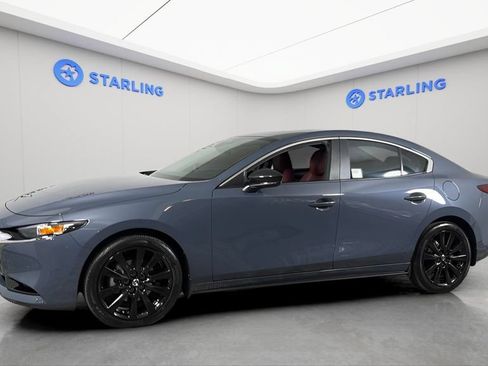 Used 2026 MAZDA MAZDA3 Carbon AWD/4WD image 2