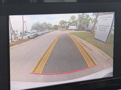 Used 2017 Mercedes-Benz E 300 image 14