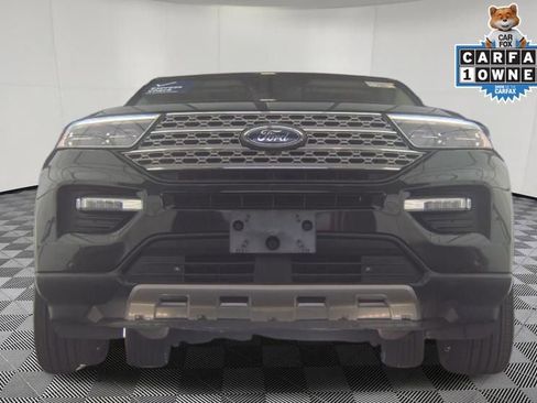 Used 2022 Ford Explorer Limited w/ Equipment Group 301A image 9