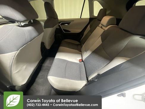 Used 2019 Toyota RAV4 XLE image 23