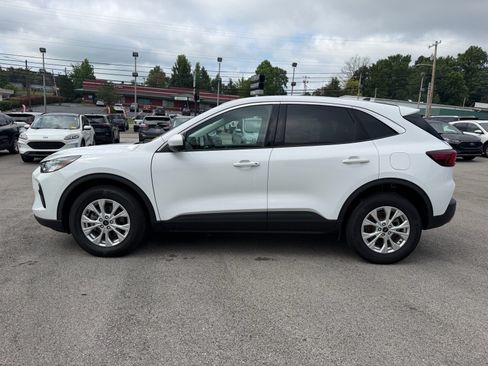 Used 2023 Ford Escape Active w/ Tech Pack #2 AWD/4WD image 10