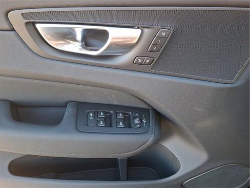 New 2026 Volvo XC60 B5 Plus w/ Climate Package image 7