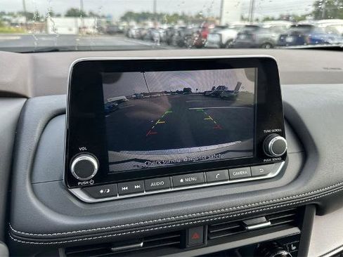 Certified 2023 Nissan Rogue SV w/ SV Premium B Package image 17