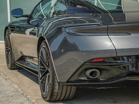 New 2025 Aston Martin DB12 Coupe image 20