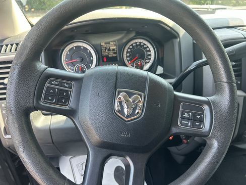 Used 2018 RAM 2500 Tradesman w/ Chrome Appearance Group AWD/4WD image 24