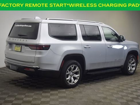 Used 2022 Jeep Wagoneer Series II image 8