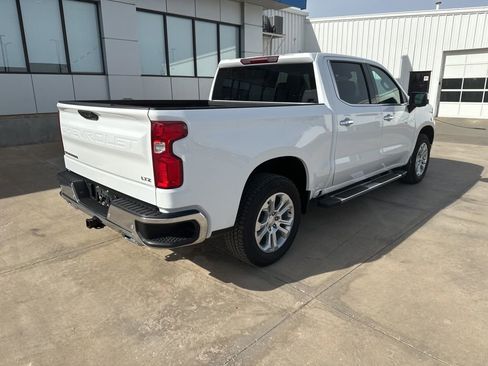 Used 2024 Chevrolet Silverado 1500 LTZ w/ Z71 Off-Road Package AWD/4WD image 38