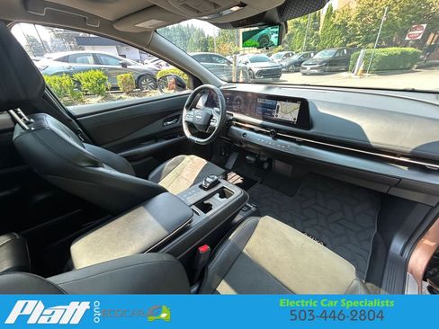 Used 2023 Nissan Ariya FWD image 46