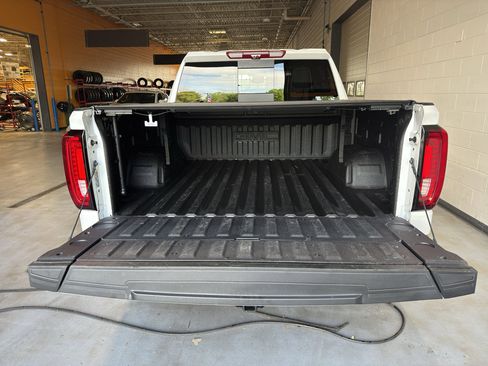 Used 2025 GMC Sierra 1500 Denali Ultimate AWD/4WD image 21