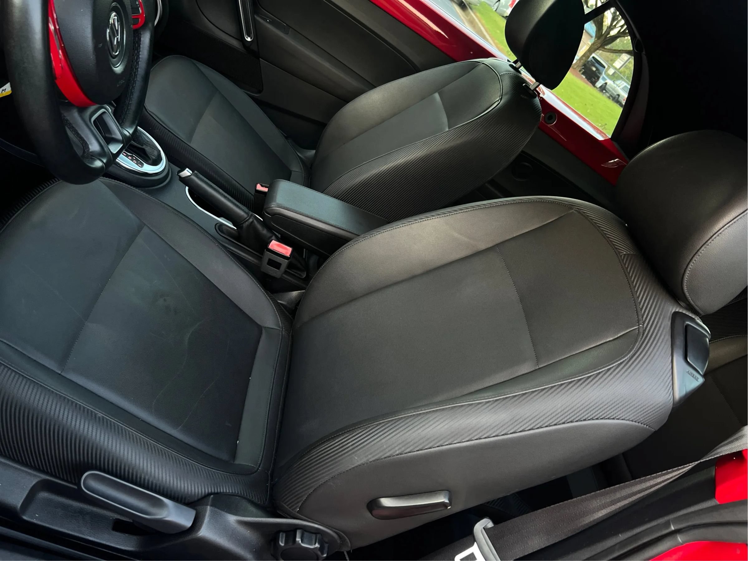 Used 2014 Volkswagen Beetle 2.5 FWD image 13