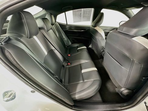 Used 2025 Toyota Camry SE FWD image 34