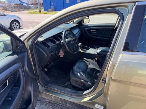 Used 2012 Ford Taurus SEL FWD image 14