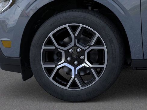 New 2025 Ford Maverick Lariat w/ 4K Tow Package image 20