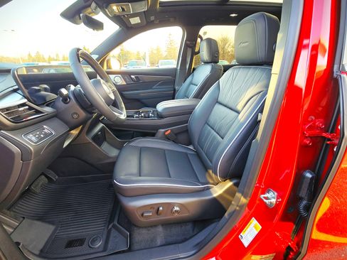 New 2026 Buick Enclave Avenir w/ Super Cruise Package image 12