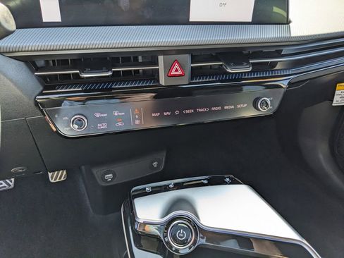 Certified 2024 Kia EV6 GT-Line image 25