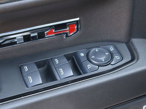 Used 2024 GMC Sierra 1500 AT4 w/ Technology Package AWD/4WD image 21
