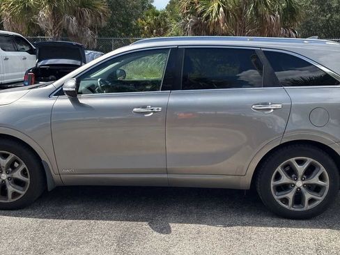 Used 2016 Kia Sorento SX AWD/4WD image 4