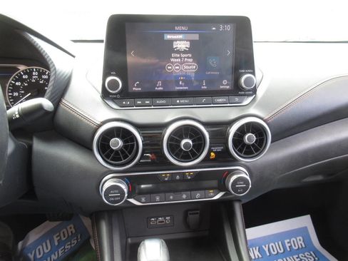 Used 2021 Nissan Sentra SR w/ SR Premium Package image 28