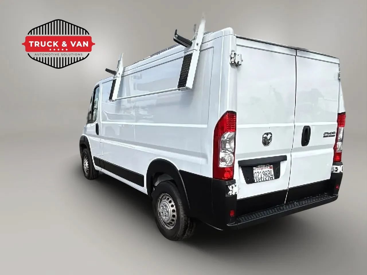 Used 2024 RAM ProMaster 2500 FWD image 4