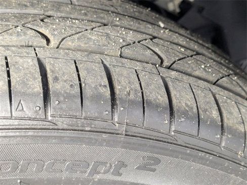 Used 2019 MAZDA MX-5 Miata RF Grand Touring image 9