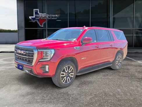 Used 2023 GMC Yukon XL AT4 AWD/4WD image 7