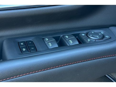 Used 2023 Chevrolet Tahoe RST w/ RST Performance Edition image 12