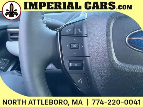 New 2026 Subaru Solterra Premium image 25