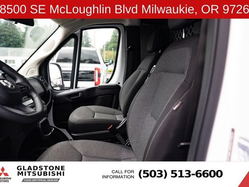 Used 2025 RAM ProMaster 2500 w/ U-Haul Equipment Group FWD image 16