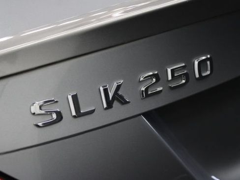 Used 2014 Mercedes-Benz SLK 250 image 13