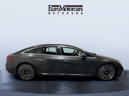Certified 2022 Mercedes-Benz EQS 580 4MATIC Sedan image 6