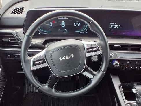Used 2025 Kia Telluride LX image 20
