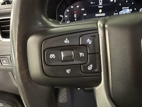 Used 2023 GMC Yukon Denali AWD/4WD image 15