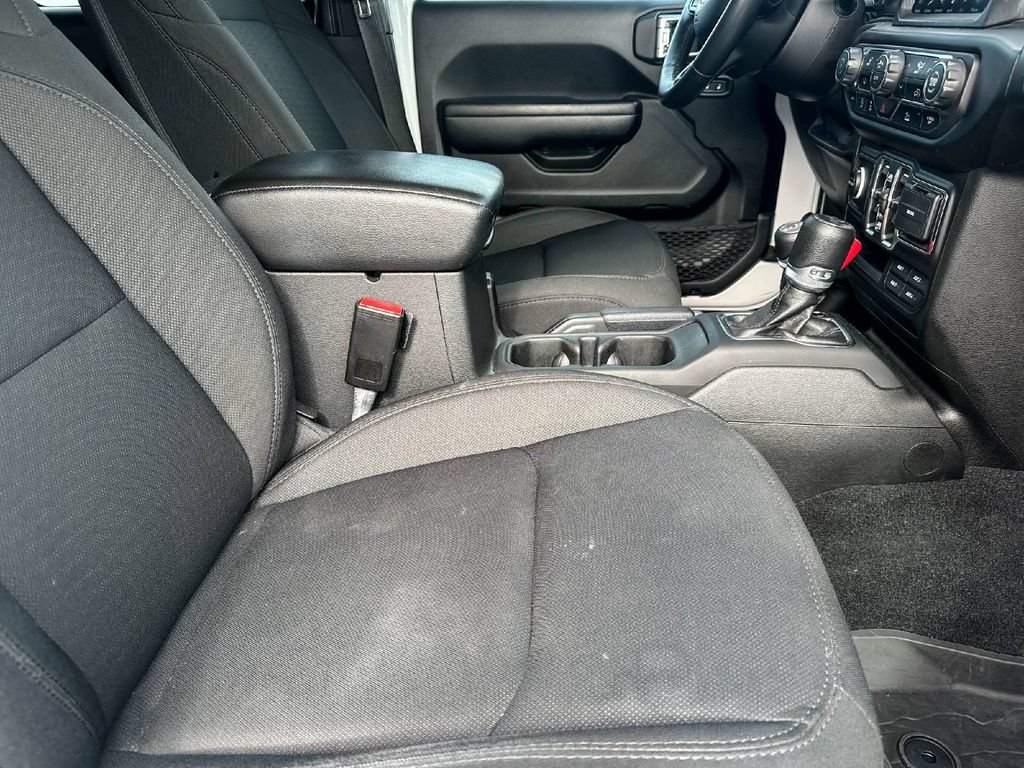 Used 2021 Jeep Wrangler Unlimited Sport AWD/4WD image 23