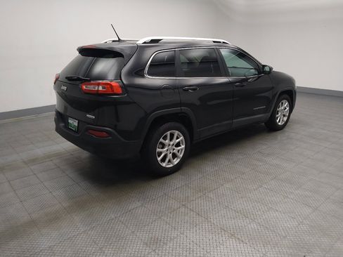 Used 2015 Jeep Cherokee Latitude FWD image 10