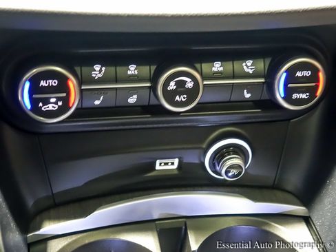 Used 2022 Alfa Romeo Stelvio Ti w/ Active Assist Plus Package image 26