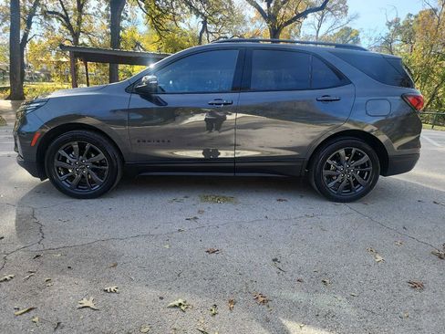 Used 2023 Chevrolet Equinox RS image 5