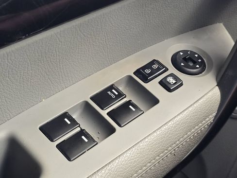 Used 2014 Kia Sorento LX FWD image 22
