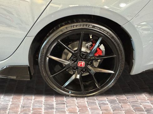 New 2026 Honda Civic Type R image 31