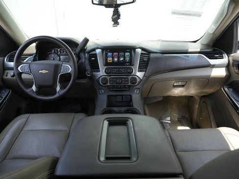 Used 2018 Chevrolet Suburban LT w/ LT Signature Package RWD image 45